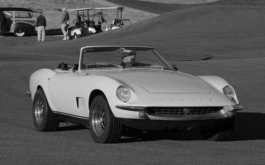 INTERMECCANICA : Foto: Intermeccanica Italia de 1967, foto reciente, CC BY 2.0 (Wikimedia Commons)